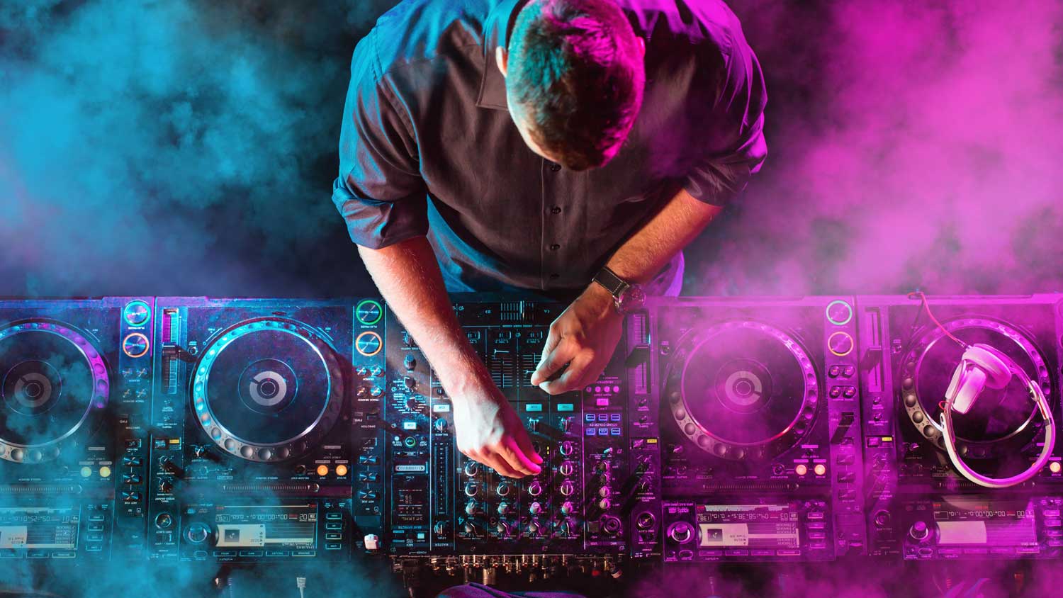 Dj-Fumo